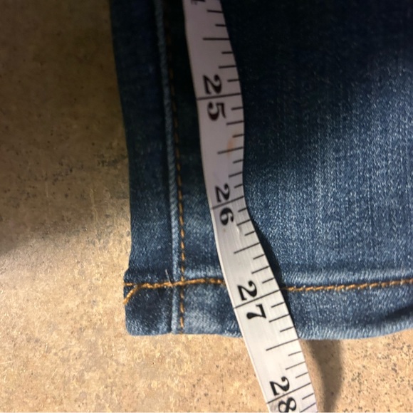 Judy Blue jeans - medium blue distressed pull on style stretch denim - Picture 12 of 12